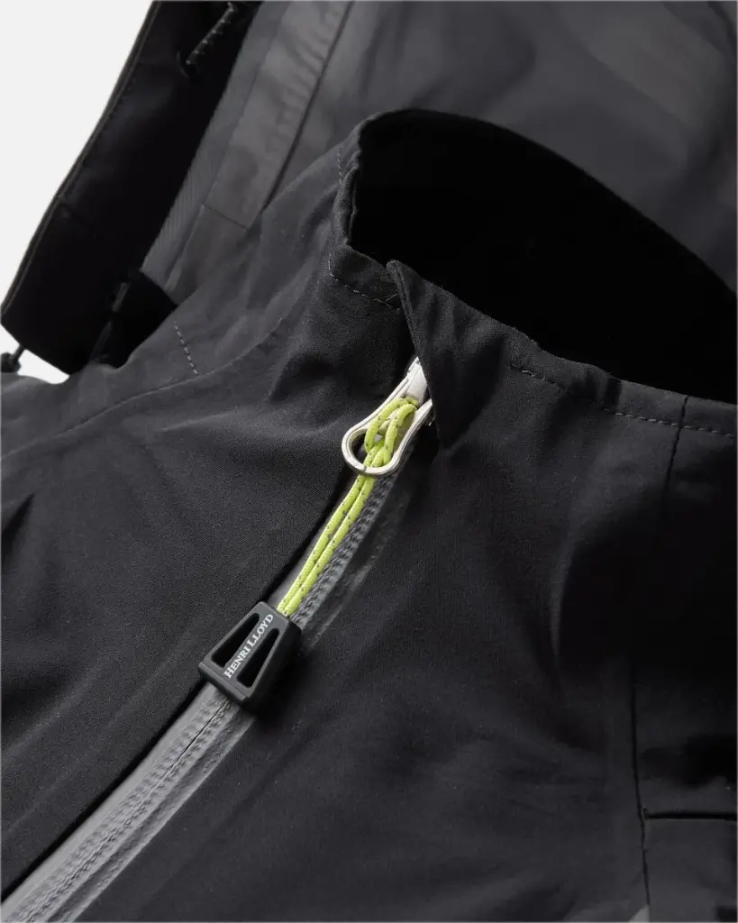 P251101002_BLACK_4-Medium_1 (1).webp